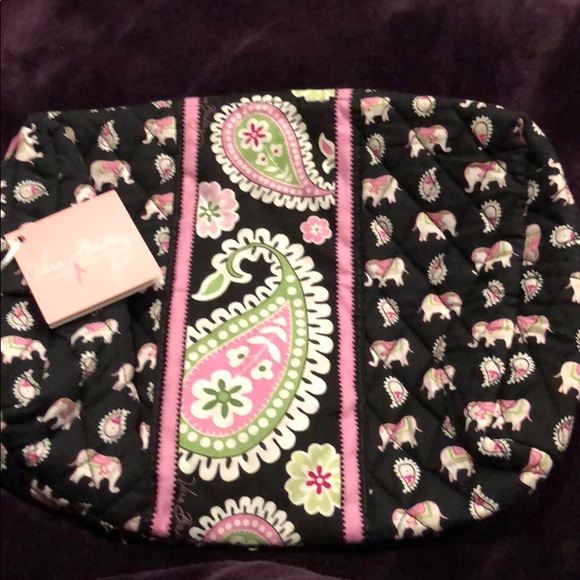Vera Bradley Handbags - VERA BRADLEY COSMETIC CASE.  NWT
